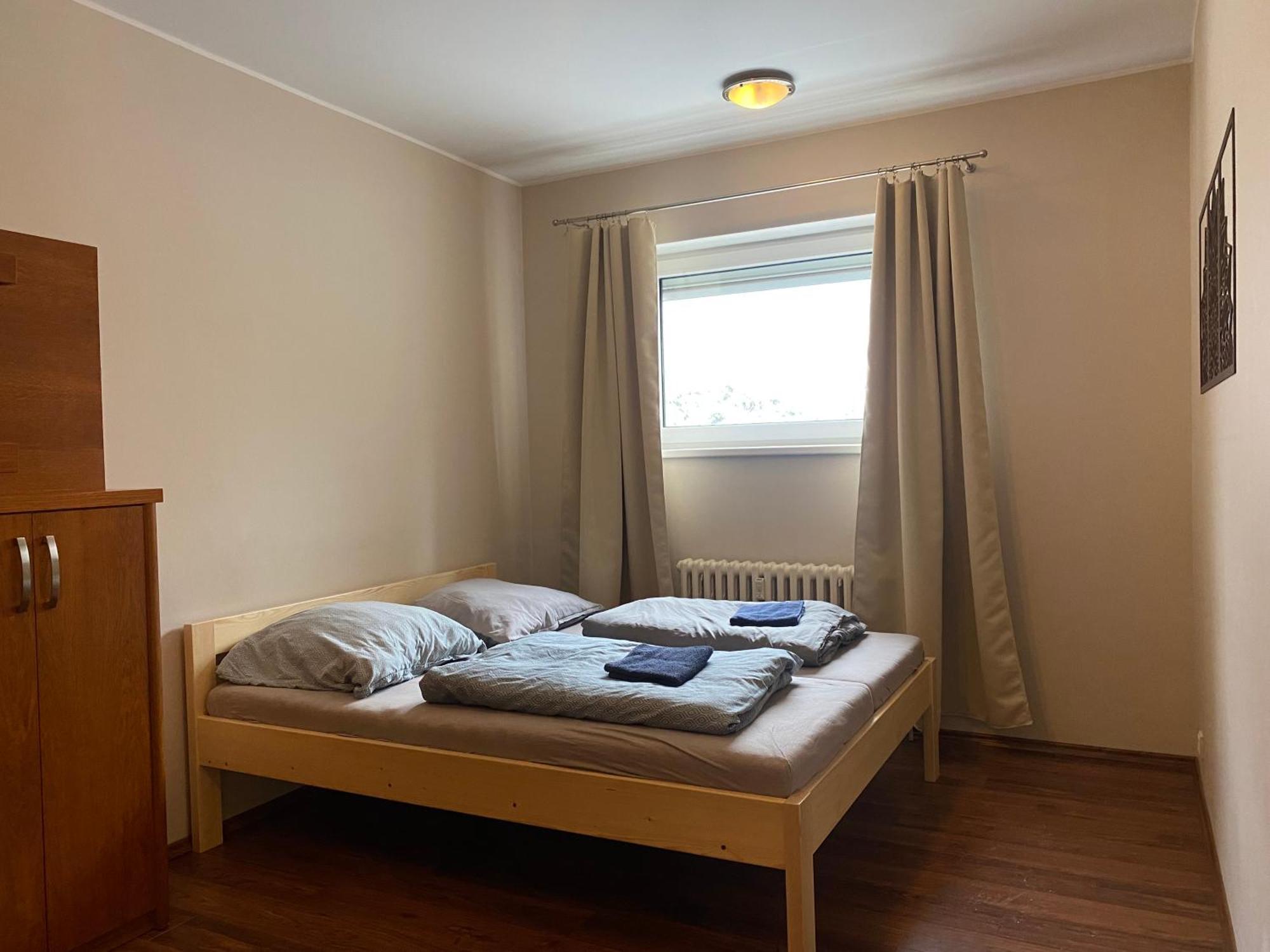 Zen Zone Hostel Братислава Екстер'єр фото